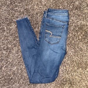 American Eagle Distressed Jeans